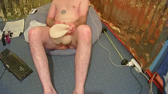 Snapshot of Markxen_cam chatting on 01/25/25, 11:54 Markxen cam online show from 01/25/25, 11:54