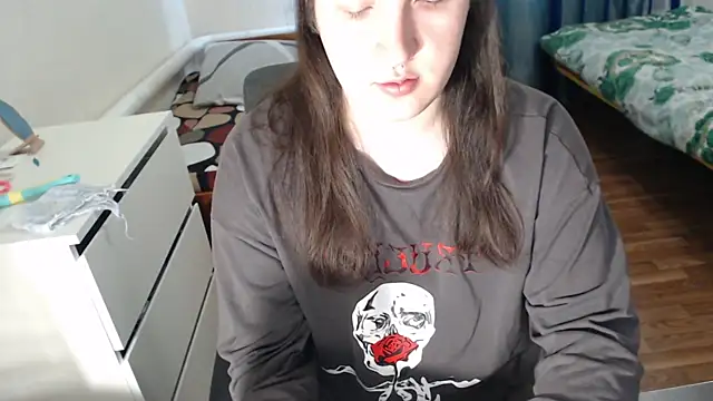 EvaMiron online show from 12/19/25, 07:15