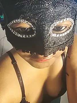 Snapshot of FANTASY_QUEEN_07 chatting on 06/05/26, 02:29 FANTASY QUEEN 07 online show from 06/05/26, 02:29