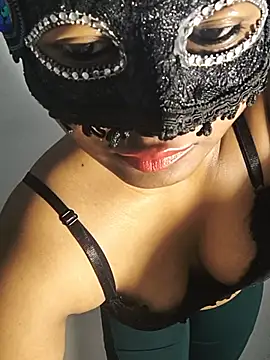 FANTASY QUEEN 07 online show from 07/26/26, 02:31