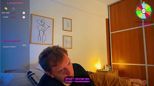 Snapshot of VunderSEX chatting on 02/28/25, 09:01 VunderSEX online show from 02/28/25, 09:01