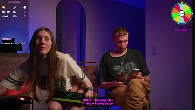 Snapshot of VunderSEX chatting on 09/19/25, 07:14 VunderSEX online show from 09/19/25, 07:14