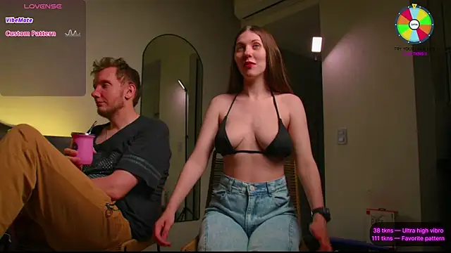 Snapshot of VunderSEX chatting on 11/06/25, 06:42 VunderSEX online show from 11/06/25, 06:42