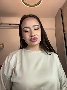 Snapshot of deliaroyal chatting on 11/26/25, 02:40 deliaroyal online show from 11/26/25, 02:40