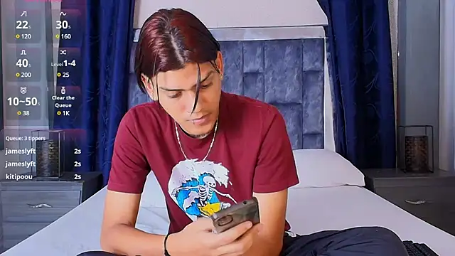 Snapshot of Samuelsince chatting on 01/29/25, 04:58 Samuelsince online show from 01/29/25, 04:58