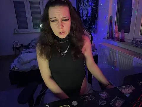 kinkygirl420x online show from 01/08/25, 08:18