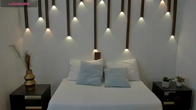 Snapshot of megan_cooper28 chatting on 01/23/25, 07:07 megan cooper28 online show from 01/23/25, 07:07