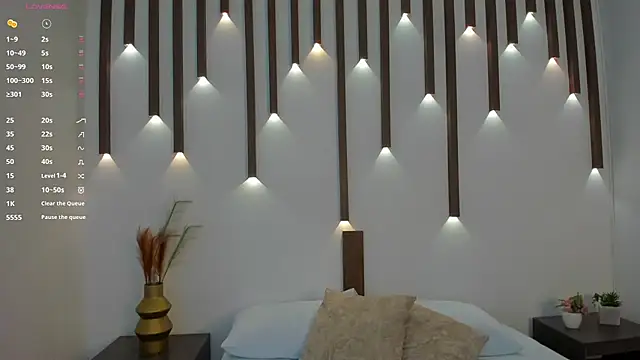 Snapshot of megan_cooper28 chatting on 10/11/25, 09:35 megan cooper28 online show from 10/11/25, 09:35