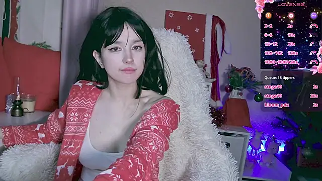 Snapshot of berrybaebaby chatting on 12/26/24, 07:03 berrybaebaby online show from 12/26/24, 07:03