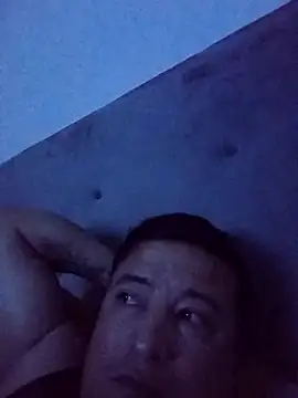 Snapshot of LusoCol chatting on 10/29/25, 05:58 LusoCol online show from 10/29/25, 05:58