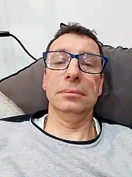 Snapshot of Anastasio33 chatting on 03/13/26, 10:38 Anastasio33 online show from 03/13/26, 10:38