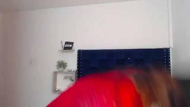 SaraApril 1 online show from 02/08/25, 10:40