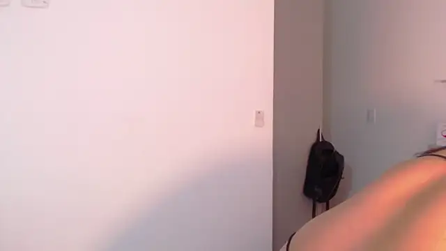 SaraApril 1 online show from 03/19/25, 12:15