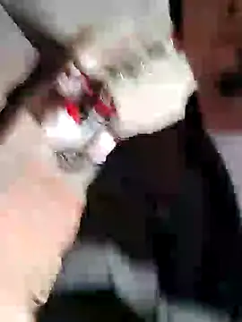 Rejy1992 online show from 12/25/24, 01:51