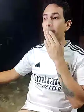 Rejy1992 online show from 01/17/25, 04:06