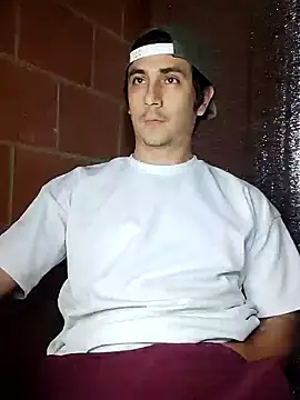 Rejy1992 online show from 01/24/25, 01:13