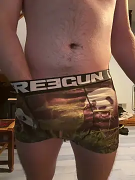 Snapshot of youlo71 chatting on 02/01/26, 07:23 youlo71 online show from 02/01/26, 07:23