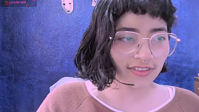 NinaYellow online show from 01/10/25, 12:58