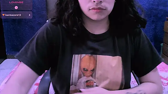 NinaYellow online show from 10/22/25, 03:56