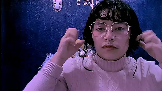 Snapshot of NinaYellow chatting on 04/09/26, 12:43 NinaYellow online show from 04/09/26, 12:43