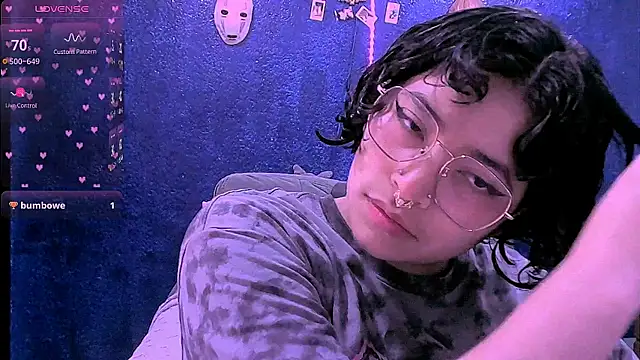 NinaYellow online show from 07/02/26, 12:33