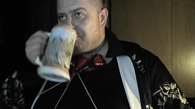 perversalus online show from 02/08/25, 09:04