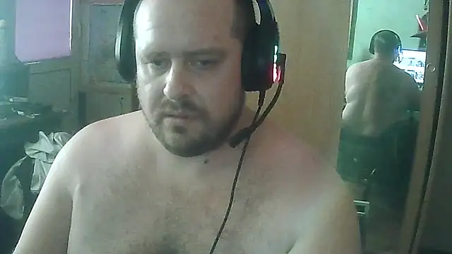 Snapshot of perversalus chatting on 07/28/26, 12:48 perversalus online show from 07/28/26, 12:48