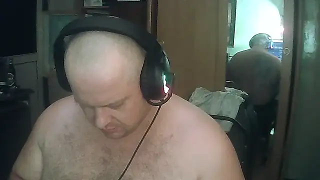 Snapshot of perversalus chatting on 08/01/26, 12:54 perversalus online show from 08/01/26, 12:54