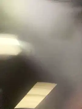 Snapshot of Everlyrose27 chatting on 12/16/24, 05:33 Everlyrose27 online show from 12/16/24, 05:33