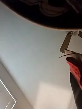 Everlyrose27 online show from 03/03/26, 09:53