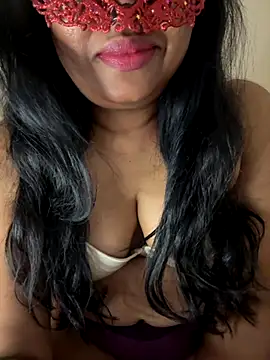 Shasha X online show from 11/06/25, 01:17