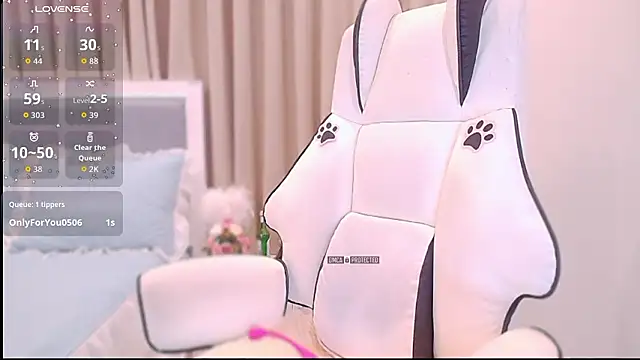 Snapshot of PimChanOK chatting on 02/03/26, 09:42 PimChanOK online show from 02/03/26, 09:42