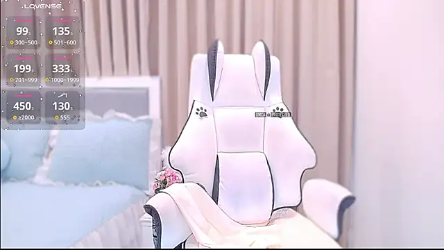 Snapshot of PimChanOK chatting on 03/28/26, 10:26 PimChanOK online show from 03/28/26, 10:26