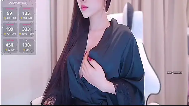 Snapshot of PimChanOK chatting on 04/01/26, 01:23 PimChanOK online show from 04/01/26, 01:23