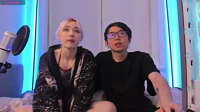 Snapshot of wexlee7 chatting on 01/17/25, 01:35 wexlee7 online show from 01/17/25, 01:35