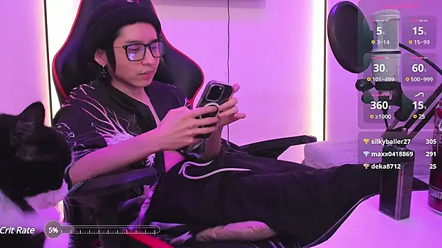 Snapshot of wexlee7 chatting on 03/01/25, 02:15 wexlee7 online show from 03/01/25, 02:15