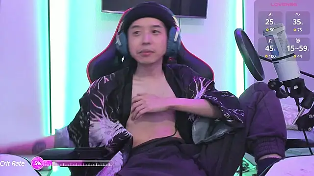 Snapshot of wexlee7 chatting on 03/17/25, 11:11 wexlee7 online show from 03/17/25, 11:11