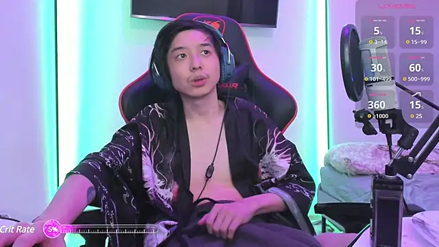 Snapshot of wexlee7 chatting on 03/18/25, 09:43 wexlee7 online show from 03/18/25, 09:43