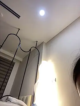 MEOW MEO online show from 03/18/25, 08:26