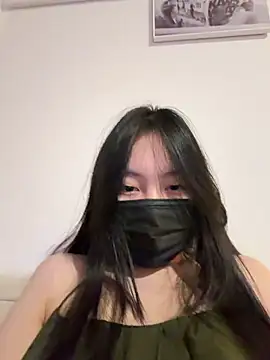 Snapshot of MEOW_MEO chatting on 04/15/26, 04:25 MEOW MEO online show from 04/15/26, 04:25