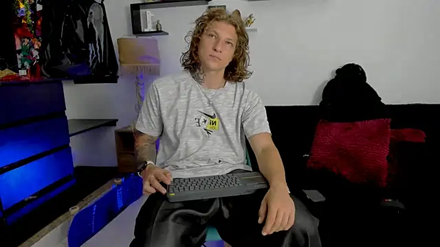 Tom Krakow online show from 01/11/25, 07:16