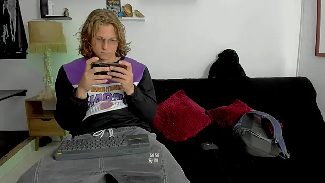 Tom Krakow online show from 01/15/25, 08:37