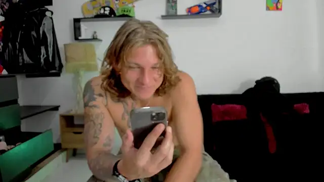 Tom Krakow online show from 01/21/25, 06:34