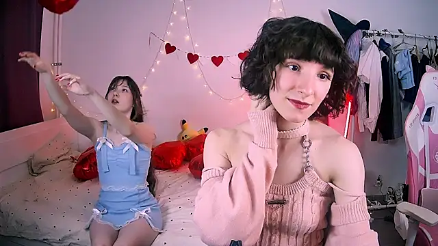 Snapshot of Violet_Veliya chatting on 03/07/26, 05:21 Violet Veliya online show from 03/07/26, 05:21