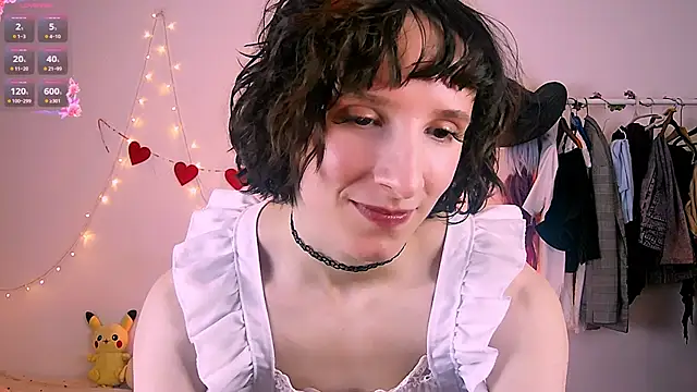 Snapshot of Violet_Veliya chatting on 03/13/26, 06:03 Violet Veliya online show from 03/13/26, 06:03