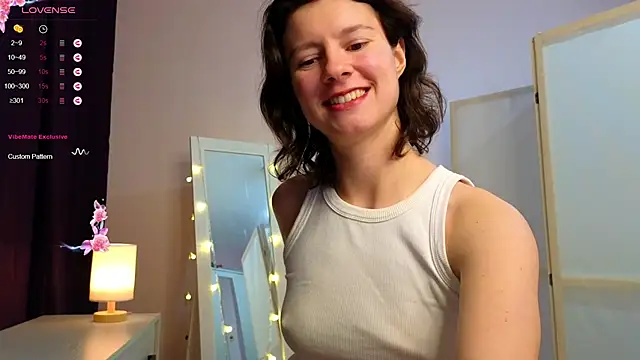 Snapshot of Dana_Magicall chatting on 01/19/25, 02:38 Dana Magicall online show from 01/19/25, 02:38