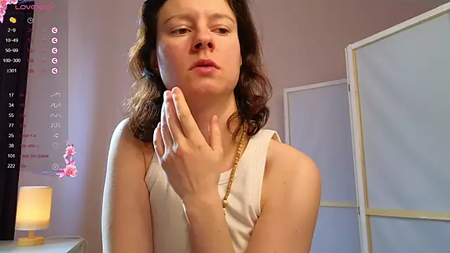 Snapshot of Dana_Magicall chatting on 03/20/25, 09:48 Dana Magicall online show from 03/20/25, 09:48