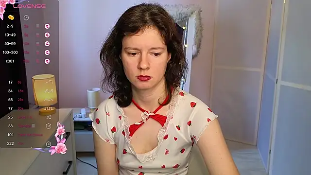 Snapshot of Dana_Magicall chatting on 09/27/25, 10:20 Dana Magicall online show from 09/27/25, 10:20