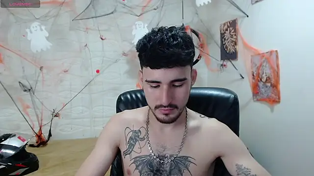 DmitriSanders online show from 12/10/24, 12:17