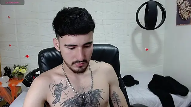 DmitriSanders online show from 12/20/24, 01:03